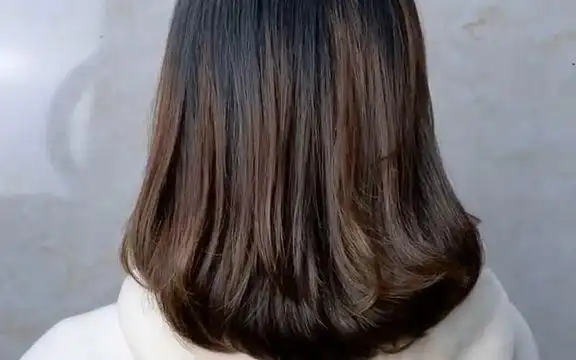 【齐肩短发内扣梨花烫】剪烫,齐肩发尾烫一圈梨花烫,简单易打理,又不