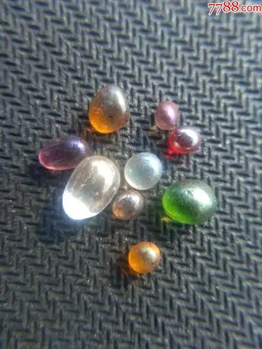 七彩虹光舍利子