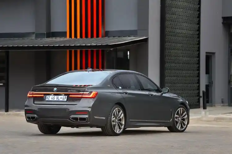 【图】最后的v12王者: m760li xdrive._宝马7系论坛_汽车之家论坛