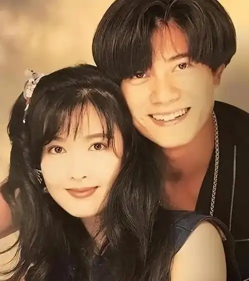 周慧敏的集邮史,人前玉女人后狂野,内幕令人诧异|郭富城|刘德华|张