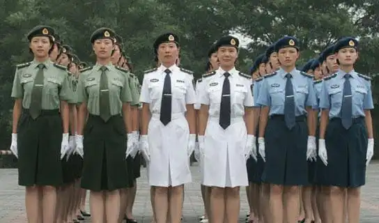 07式海军长袖夏常服