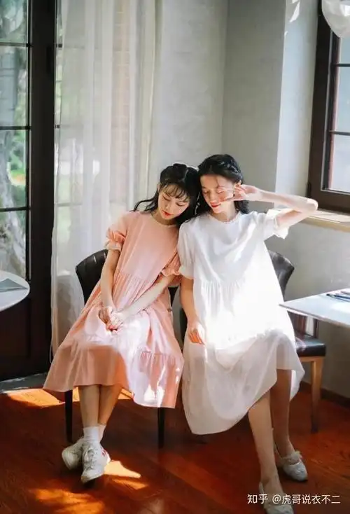 温柔又精致的闺蜜套装闺蜜出街就这么穿回头率百分之百