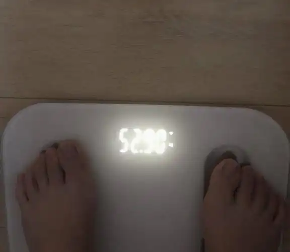 今日体重:52.90同比昨天:↓0.05kg 距离目标49kg还差3.90kg