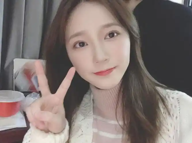 女团snh48-袁雨桢 的图集