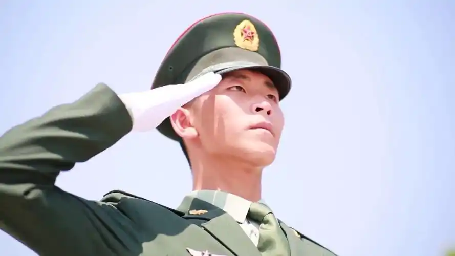 第2集 _队列课目示范——敬礼,礼毕!