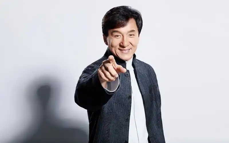 明星成龙高清图片电脑壁纸明星写真帅哥图片成龙歌手武打明星duang