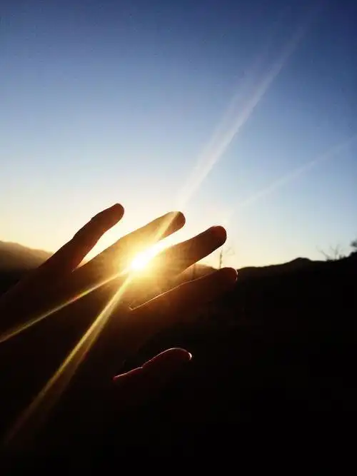 旅行途中的照片,这样发朋友圈,不会引反感!