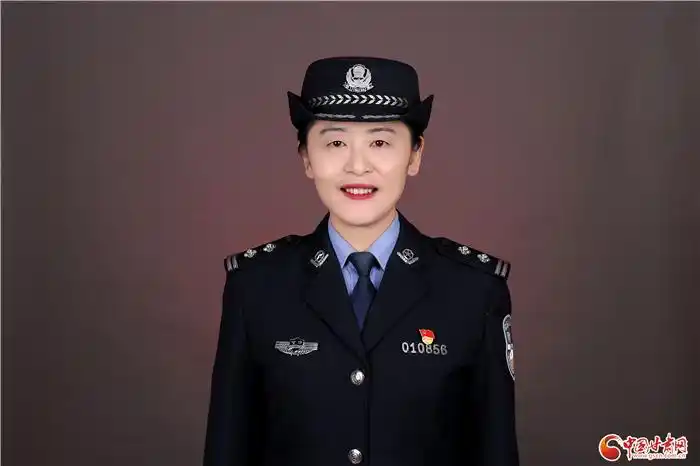 "反诈路漫漫 吾将上下而求索"——记兰州市最美女警王芳