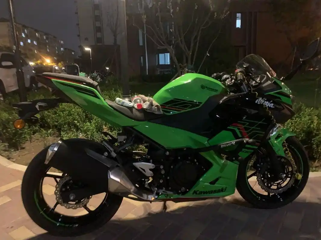 川崎ninja400,新车买下来落地多少钱?