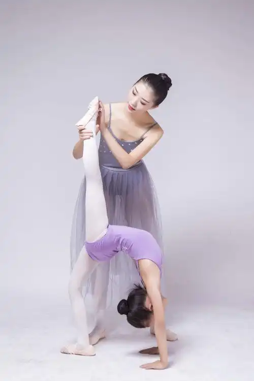 其它 鹤壁淇艺舞蹈学校 写美篇中国舞=基本功 民族民间 古典舞 芭蕾