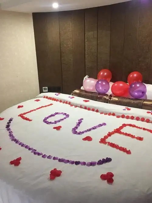 您需要的浪漫在这里!快来享受青年新城酒店带给您的浪漫宝典哦!