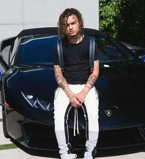 欧美的rapper(黑人女胖rapper)