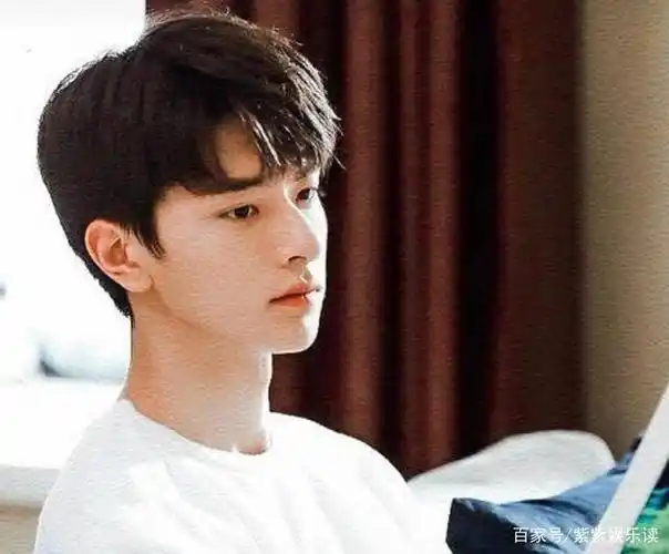 林一"奇葩"操作,拍完《小时光》就拉黑邢菲:立场决定发展方向