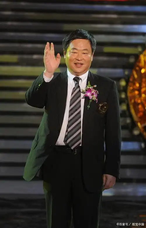 北京时间11月2日上午:前央视新闻联播主持人张宏民传出最新消息|记者