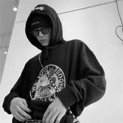 头像图片大全2023黑白男