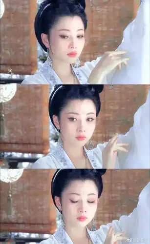 殷桃的花蕊夫人就像从仕女图里走出来一样