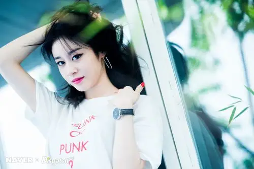 朴智妍(park jiyeon)