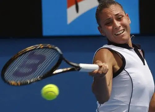 组图:佩内塔强势挺进32强 握拳庆祝"牛"气冲天