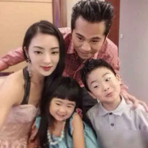 曹格一家(资料图)