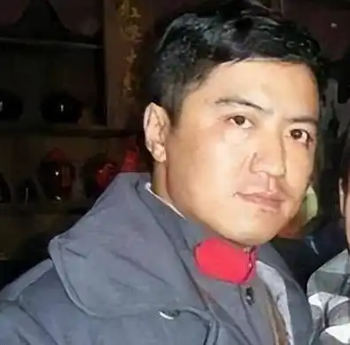 何音:与黄志忠离婚,再嫁小9岁许云帆,丈夫对前夫儿子视如己出