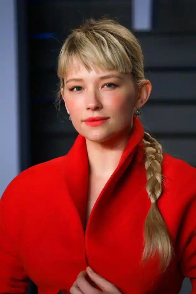 海莉·贝内特加盟netflix新片 荷兰弟帕丁森主演