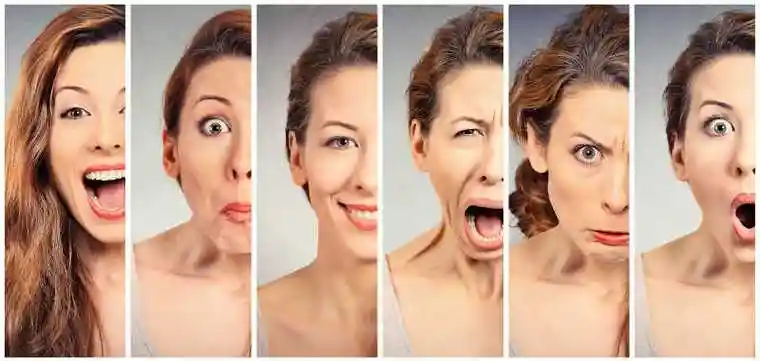 一群开心快乐的人脸拼图