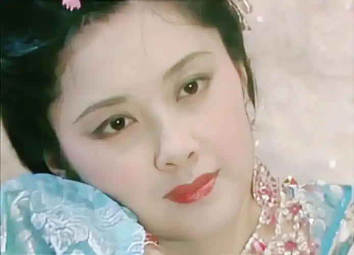 朱琳,女儿国国王