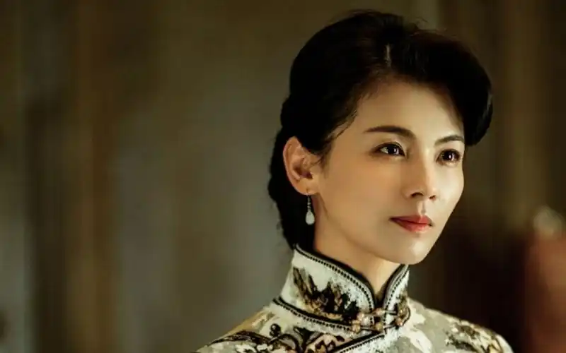 刘涛面相八字分析