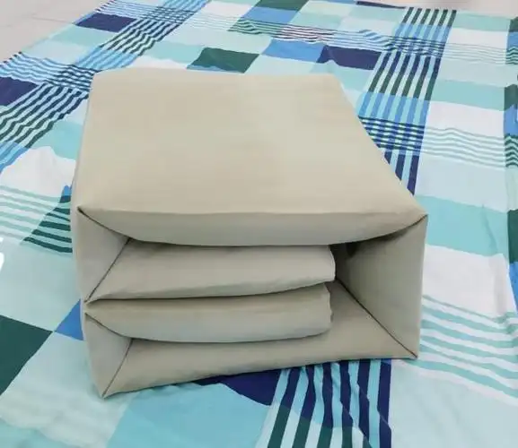 工商管理学院开展文明宿舍精彩生活叠被子比赛活动