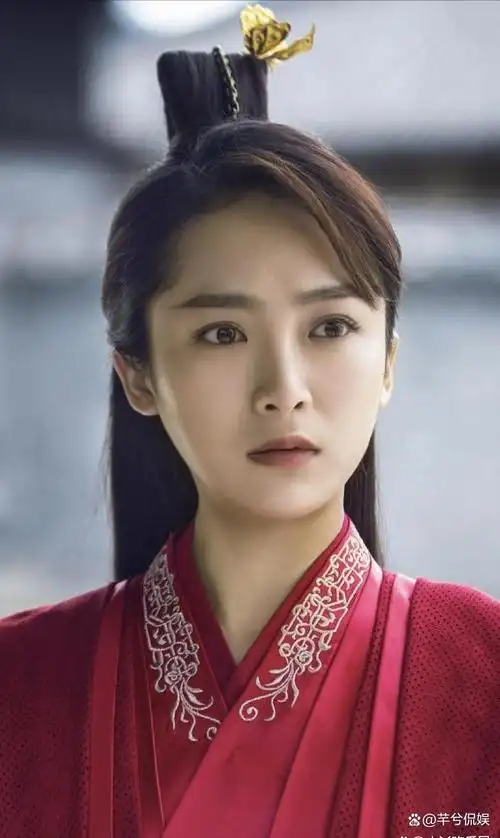 《乐余年》10大女明星颜值排行榜:刘美彤垫底,李沁仅排第二