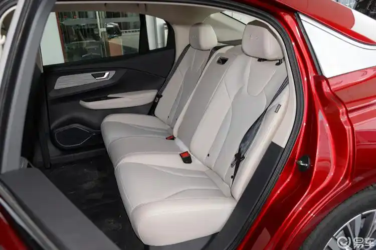 红旗e-qm5车灯-座椅-气囊-易车