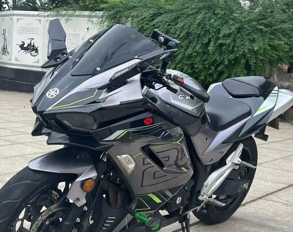 国产川崎h2 最新拿下国产川崎h 2,上牌带证,手续齐全,外观细节完美没