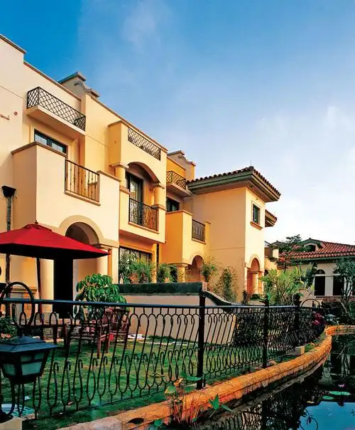 地中海风格建筑最契合成都气质