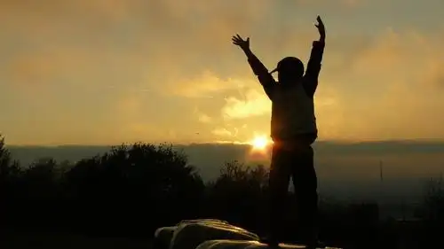 男孩,太阳,城市