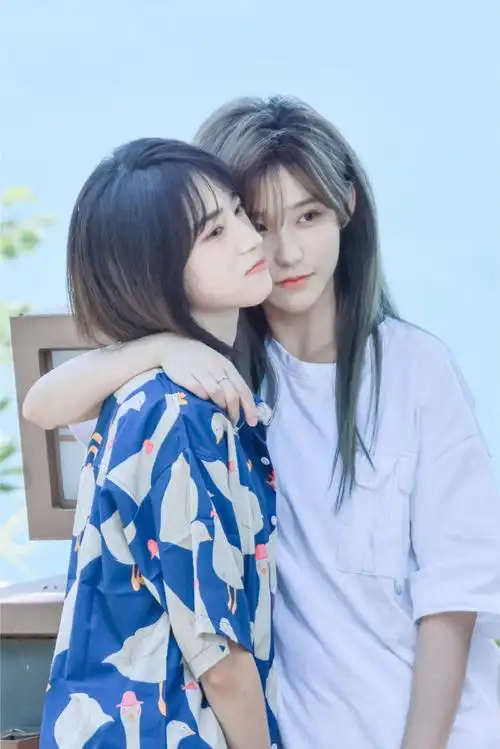 蒋芸王晓佳是小说照进现实吧##王晓佳是蒋芸在渊mv中的幻想