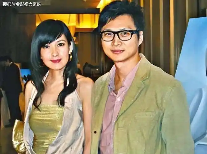 吴君如大骂周慧敏玉女实为集邮女早已集齐四大天王