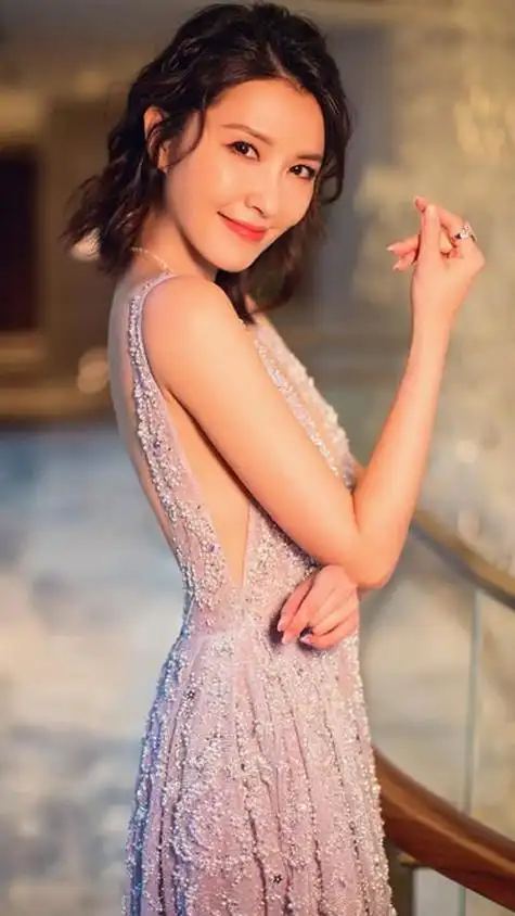 叶琪生逢灿烂的日子(徐洁儿,70后的气质女神,风韵犹存)