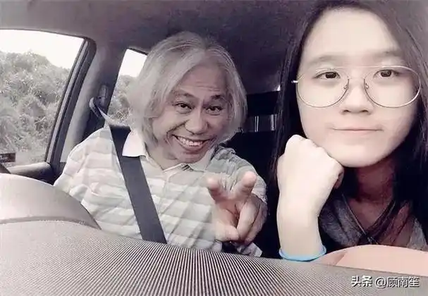 爷孙恋10年后结局反转,男主死了,女主疯了