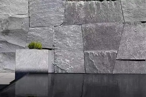 芝麻黑花岗岩自然面