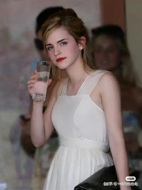 如何看待赫敏扮演者艾玛沃特森颜值崩盘到底发生了什么