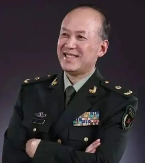 26位明星军衔大比拼个个深藏不露最高正军级待遇