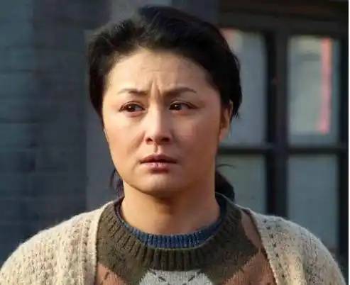 原创她是赵本山捧红的谢大脚年轻时有多美网友比陈红都美