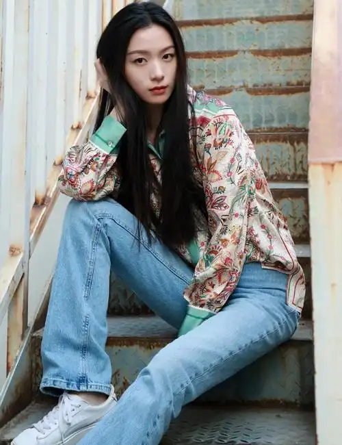 相关专题:你可能感兴趣的文章苏梦迪年龄 苏梦迪个人资料[ 查看全部 ]