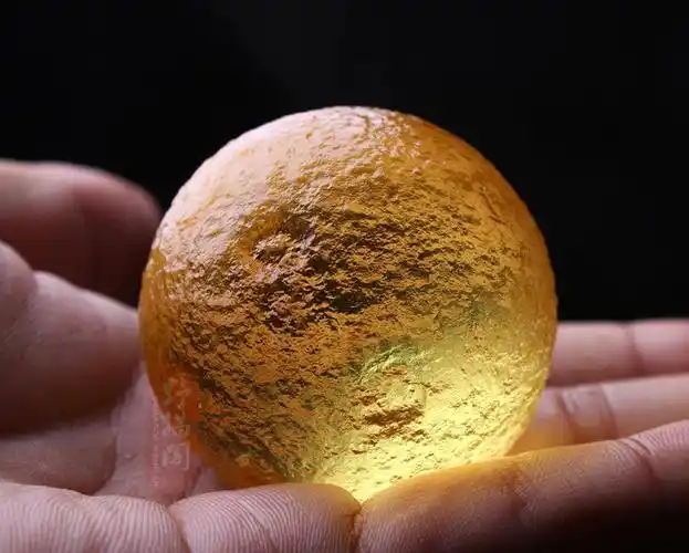 牧思天然利比亚黄陨石摆件圆球把玩件超大陨星原石办公室家居饰品直径