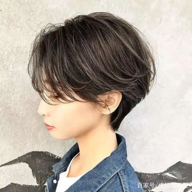 30岁女士如何打造简约又时尚的短发?推荐八款女士必备潮短发