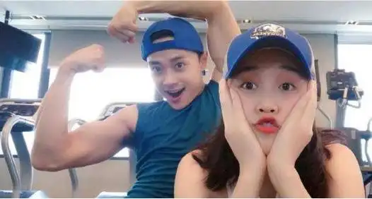 曹骏与蓝盈莹的恋情