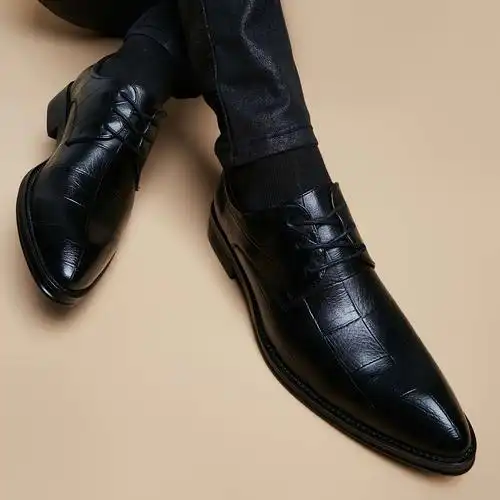 内增高鞋子潮流黑色男士冬季青年格纹男鞋英伦韩版皮鞋增高尖头_7折