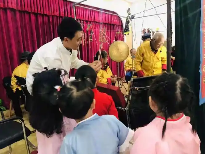 您的桃李天下芬芳80后园长韩小磊以美育人从心引领