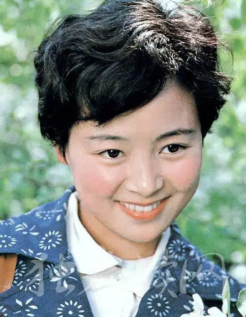 八十年代电影明星的旧貌和新颜张瑜002