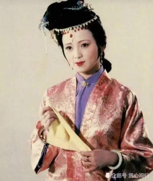 红楼梦袅娜纤巧温柔和平的秦可卿早逝背后的真正原因是什么